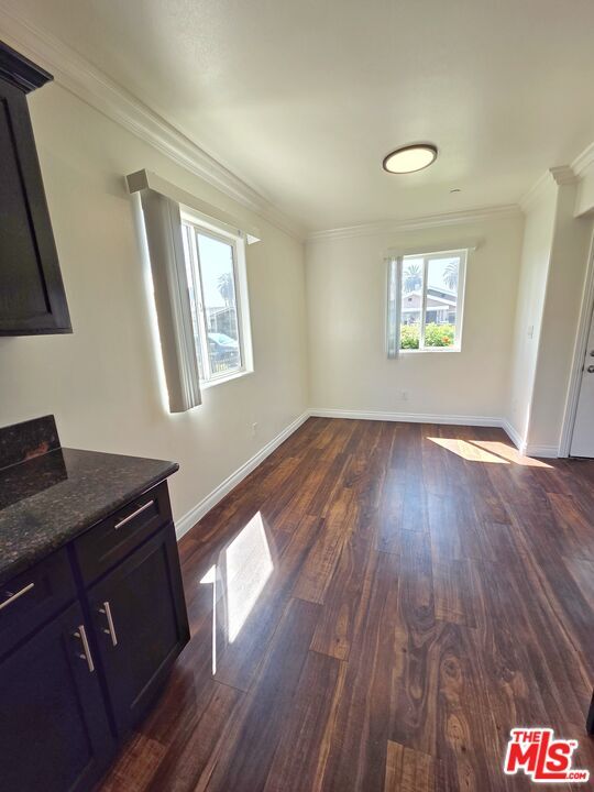 Photo - 1719 W 39th Pl