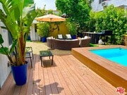 Photo - 1006 N Crescent Heights Blvd House
