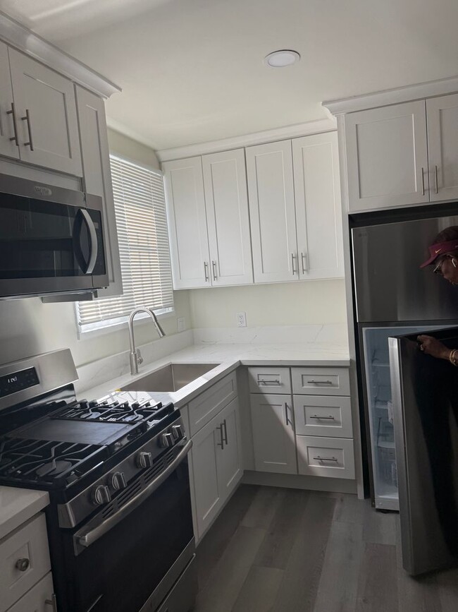 Photo - FOR RENT — COMPLETELY REMODELED Apartment Unit 3527