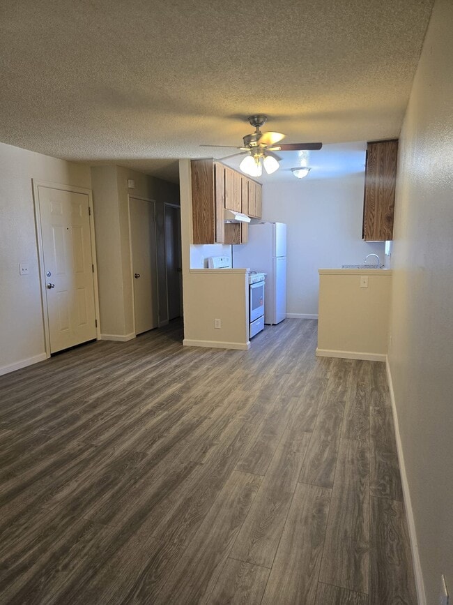 Photo - 5906 Challen Ave Unit 12