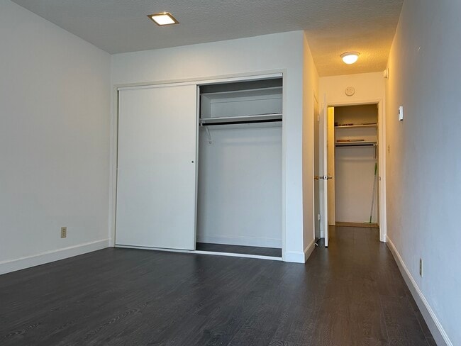 Photo - 320 S Gramercy Pl Unit 210