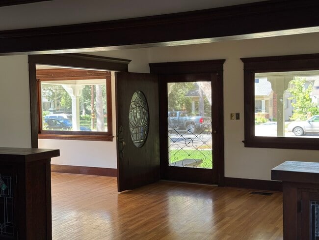 Photo - 2020 Milan Ave