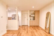 Photo - 5510 Owensmouth Ave Unit 218