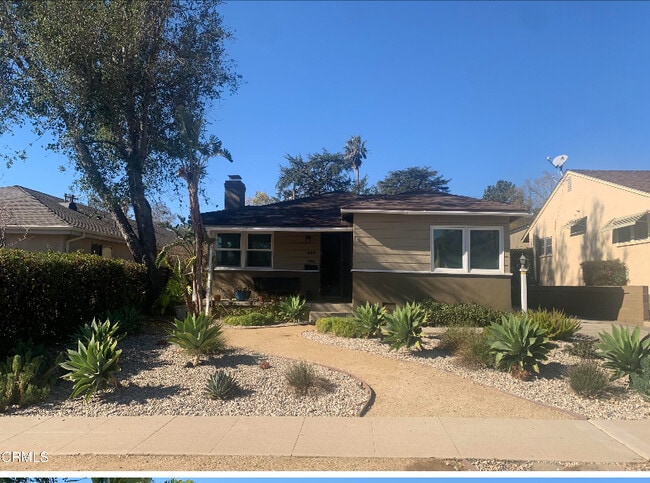 Photo - 1523 N Grand Oaks Ave House