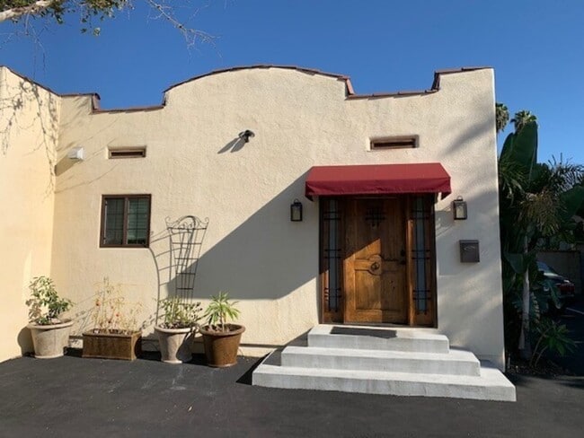 616-620 N Madison Ave - 616-620 N Madison Ave House
