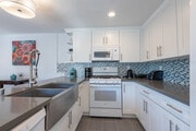 Kitchen - 3617 Sunswept Dr House