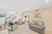 Photo - 1466 Randall Way