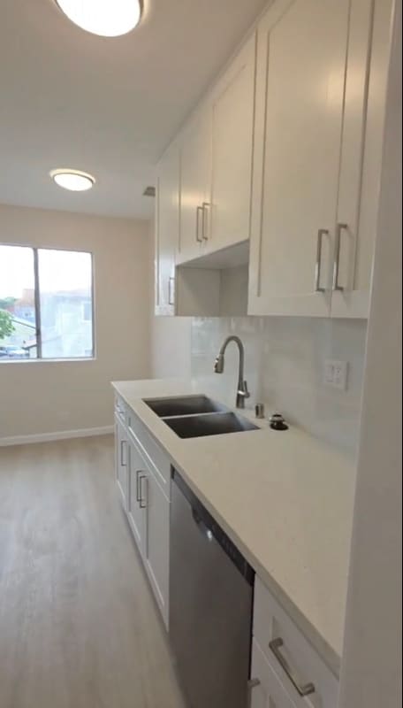 Photo - 1134 E Doran St Unit 6