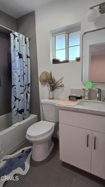 Photo - 2327 Langdale Ave