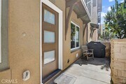 Photo - 985 Doheny Way