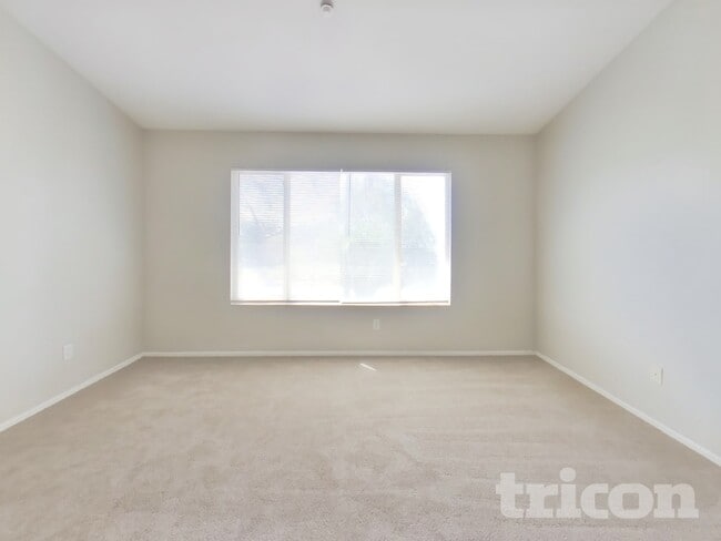 Photo - 15591 Eastwind Ave