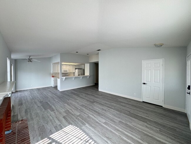 Photo - Welcome to Your New Home: Stunning Apartments in Monrovia Unit 579 W. Lemon Avenue