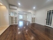 Photo - Harding Dr-628 Unit Front House