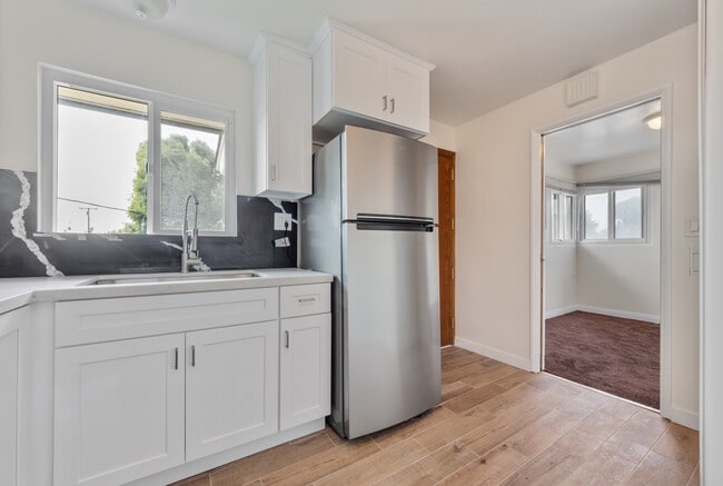 Photo - 8612 S 12th Ave