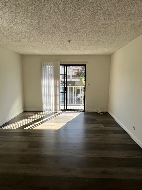 Building Photo - 2839 Francis Ave Unit 204