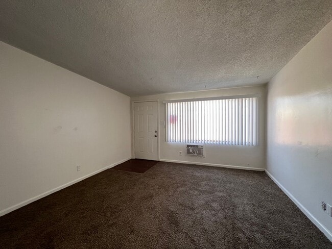 Photo - P160 Unit # A