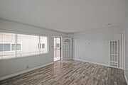 Photo - 330 Bungalow Dr Unit A