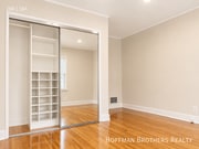 Photo - 10376 Holman Ave