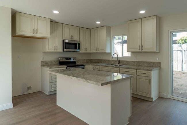 Photo - 6 Princeton Ave