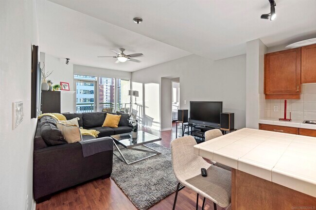 Photo - 1240 India St Unit 1304