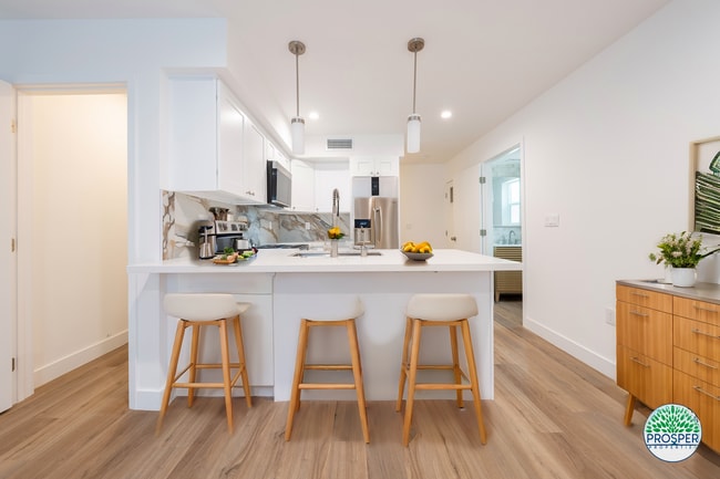 Photo - 2236-2240 Penmar Avenue