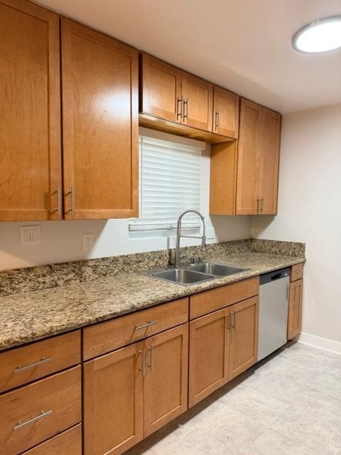 Photo - 14925 Sherman Way Unit 115