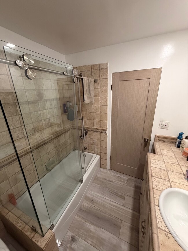 Photo - 2396 Redlands Dr