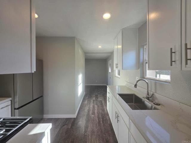 Building Photo - 2661 Commercial St