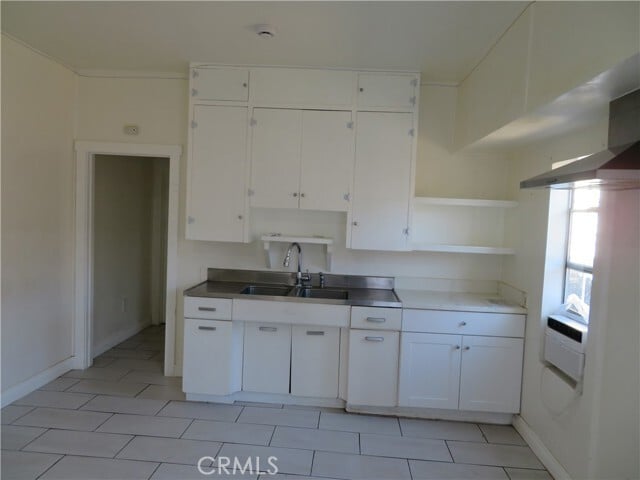 Photo - 3923 Normandie Ave
