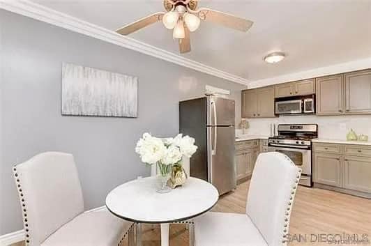 Building Photo - 526 Calle Montecito Unit 140