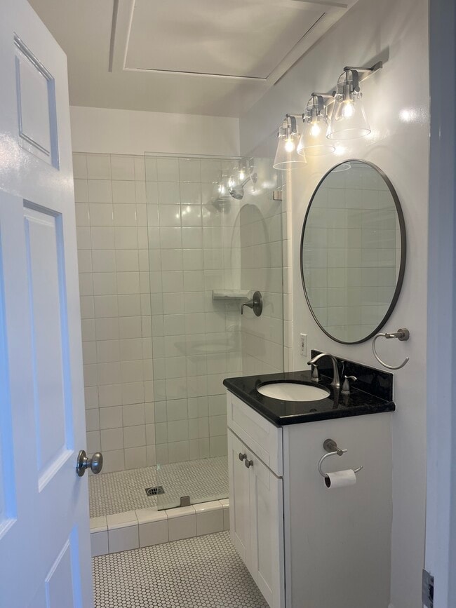 RENOVATED BATHROOM - 10878 National Blvd Unit none