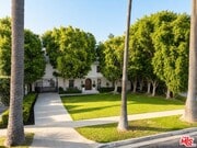 Photo - 612 N Bedford Dr