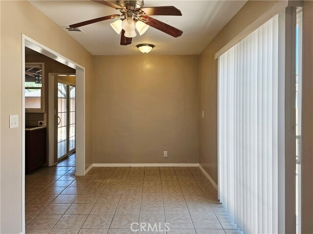 Photo - 19869 Roscoe Blvd