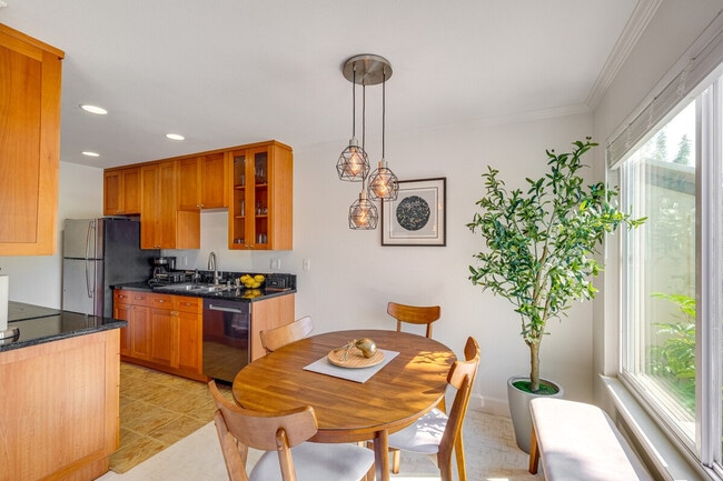 Photo - 8540 Via Mallorca Via Unit ID1308078P