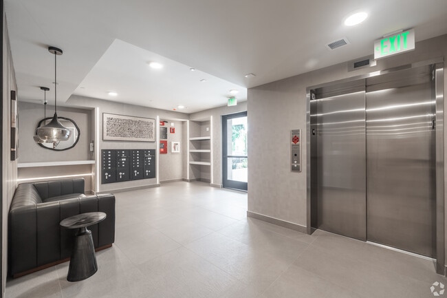 Photo - 8867 W Alcott St