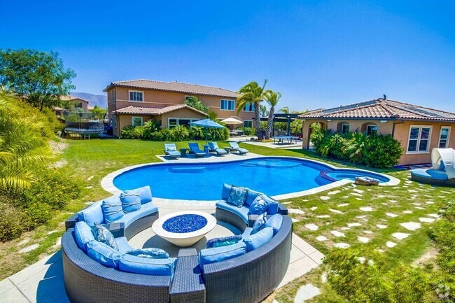 Building Photo - 408 Coastal Hills Dr Rental