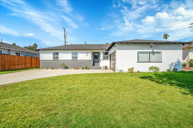 Photo - 1007 N Mohawk Ave