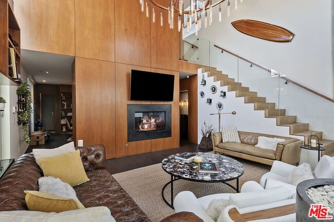 Photo - 1220 Cabrillo Ave