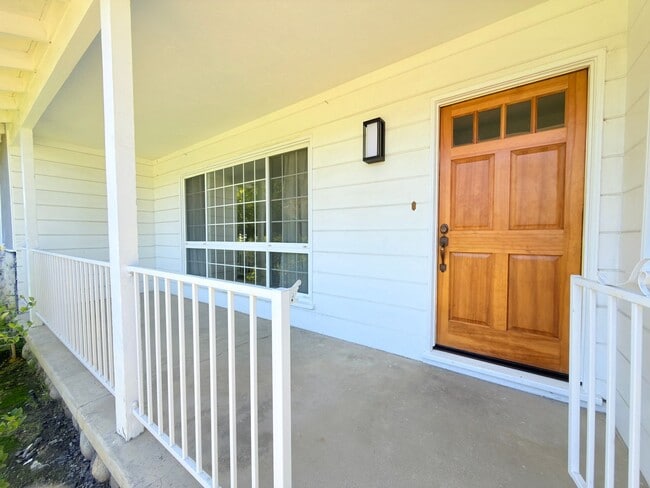 Photo - 8821 Aqueduct Ave