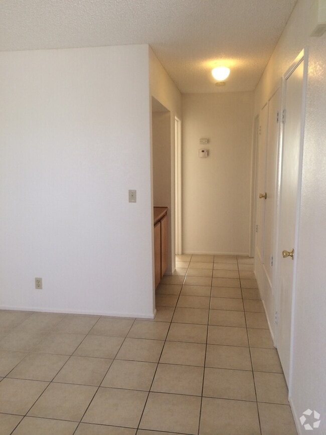 Hallway - 1022 E Avenue Q3 Unit A Rental