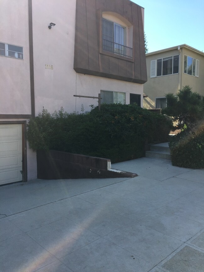 Photo - 1118 9th St Unit 2