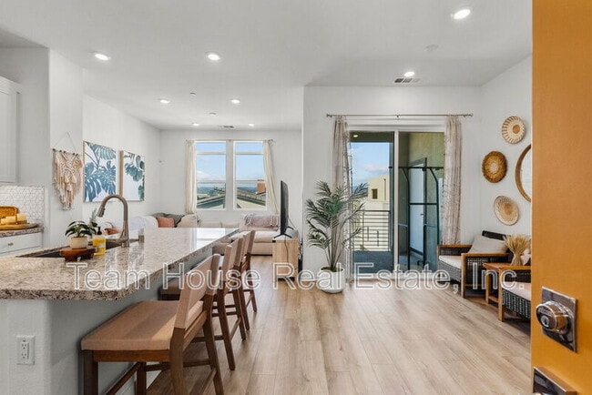 Building Photo - 27466 Mercantile Ct Unit 303