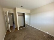 Photo - Homes Management - 4 Bed, 2 Bath House on Cul-de-Sac