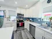 Photo - 3080 Ivy St