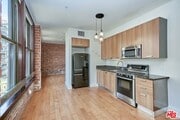 Photo - 460 S Spring St House