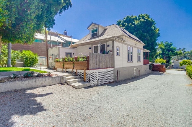 Photo - 2662 E St