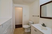 Photo - 2626 S Budlong Ave Unit 2626 S Budlong Ave