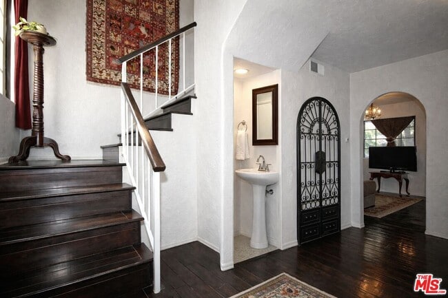 Photo - 4304 Duquesne Ave