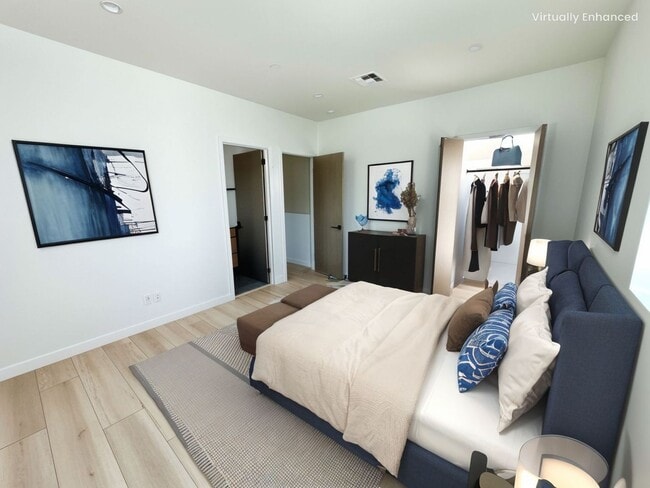 Photo - 3-Bedroom, 3-Bath Townhome in Prime North Hollywood Location Unit 3