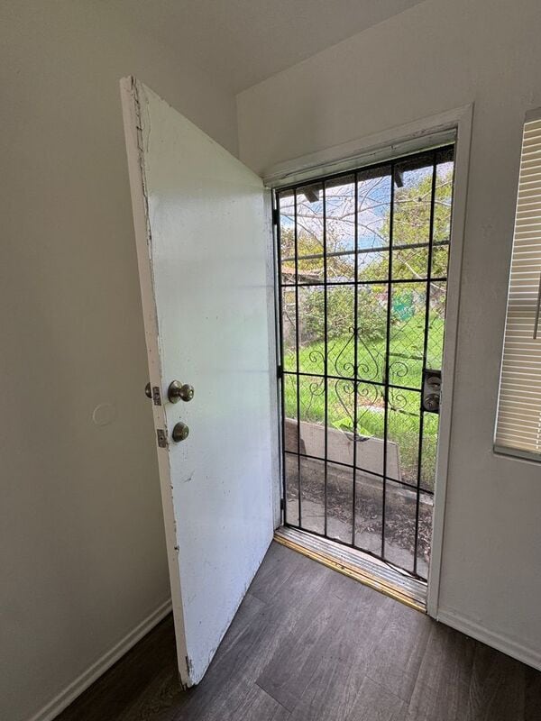 Photo - 834-846 N Davidson Ave